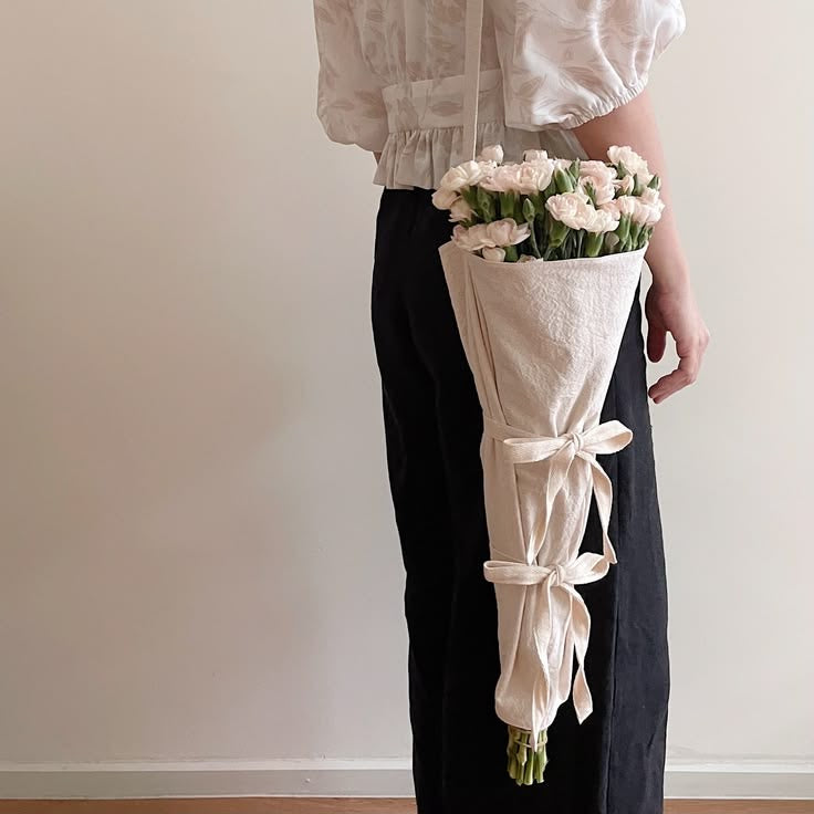 Floral tote